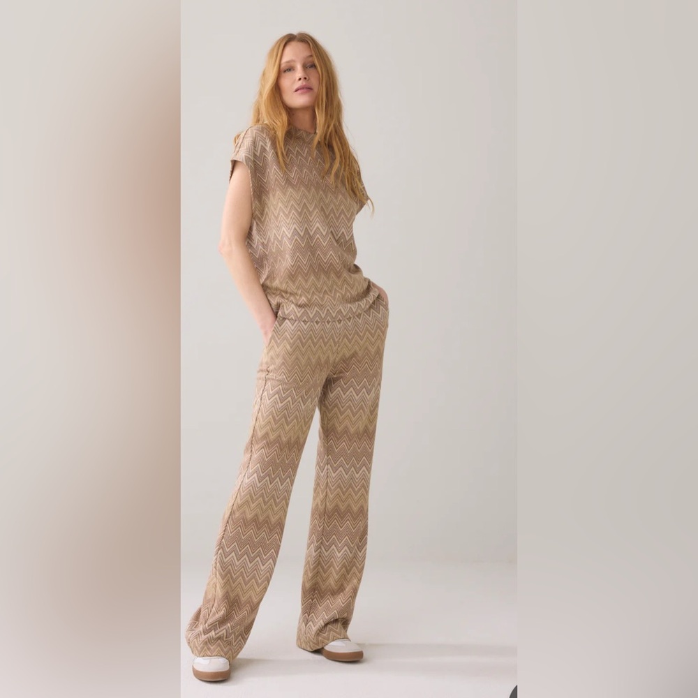 FLARED TROUSERS IN ZIGZAG JACQUARD
